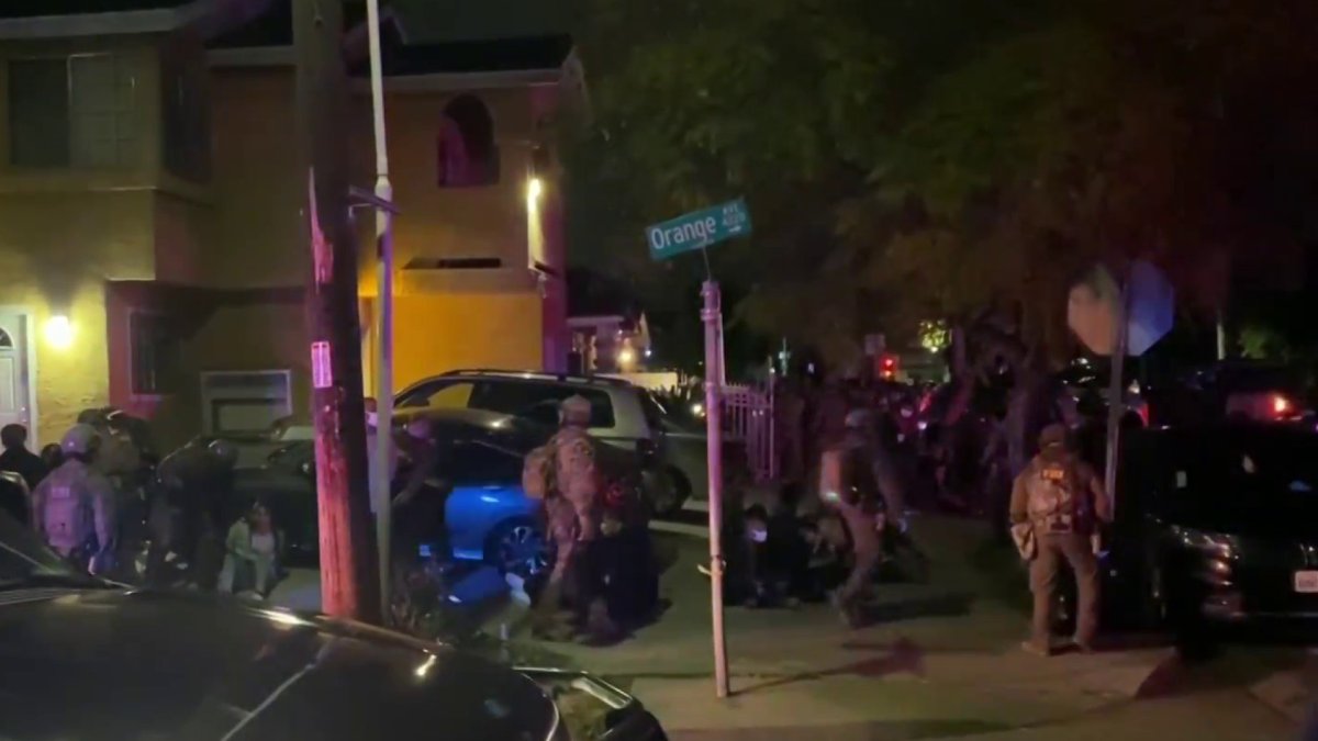 Overnight FBI Raids in San Diego – NBC 7 San Diego