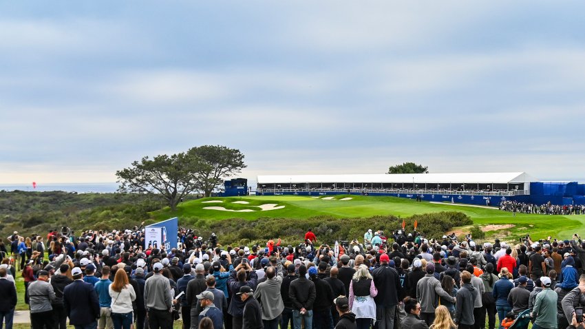 SAN DIEGO, CA – JANUARY 26:  Fans watch as Tiger Woods plays his shot from the 16th tee during the final round of the Farmers Insurance Open on Torrey Pines South on January 26, 2020 in San Diego, California. (Photo by Keyur Khamar/PGA TOUR via Getty Images)