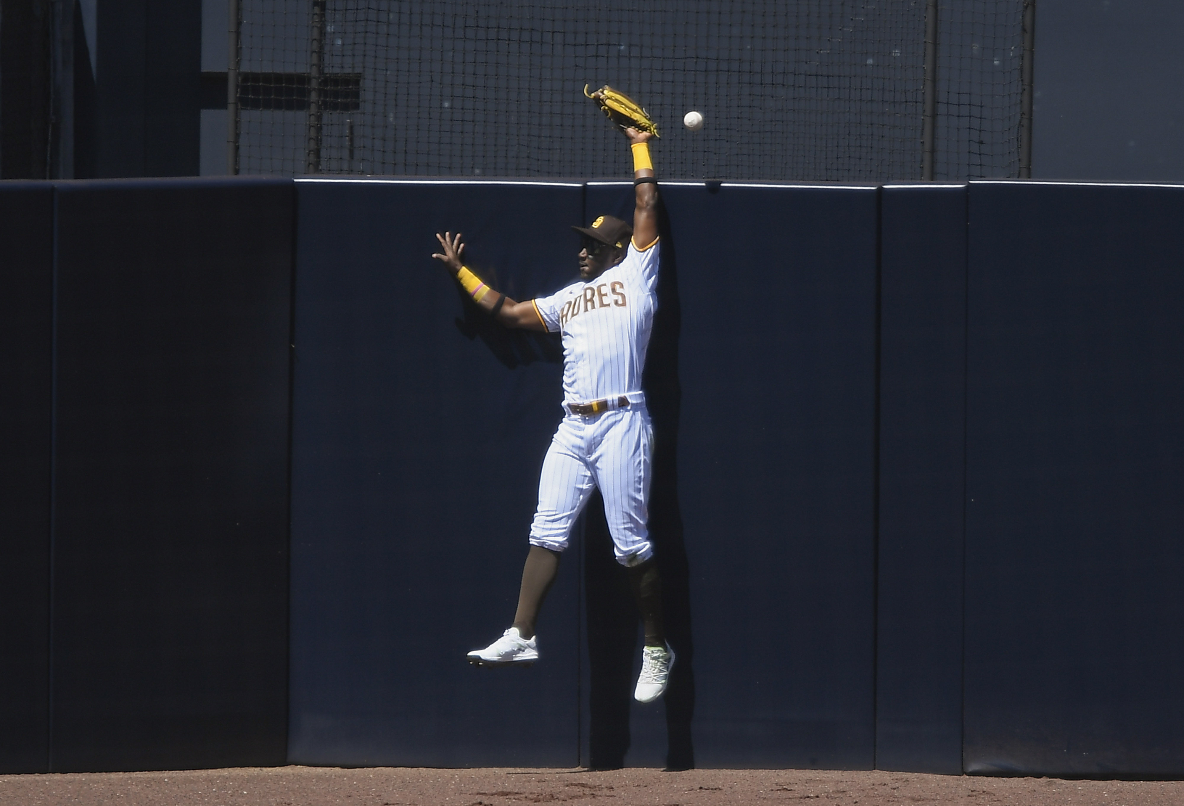 Jurickson Profar, Jorge Mateo return to Padres