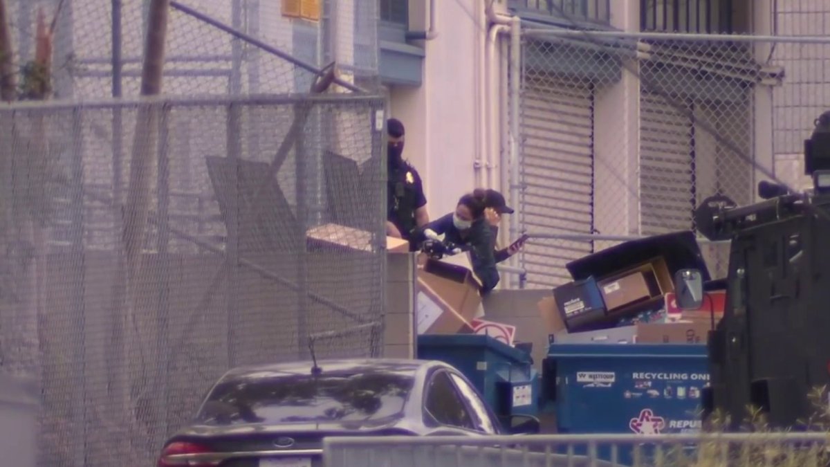 Woman With Manhunt Suspect in San Diego High School Standoff Arrested