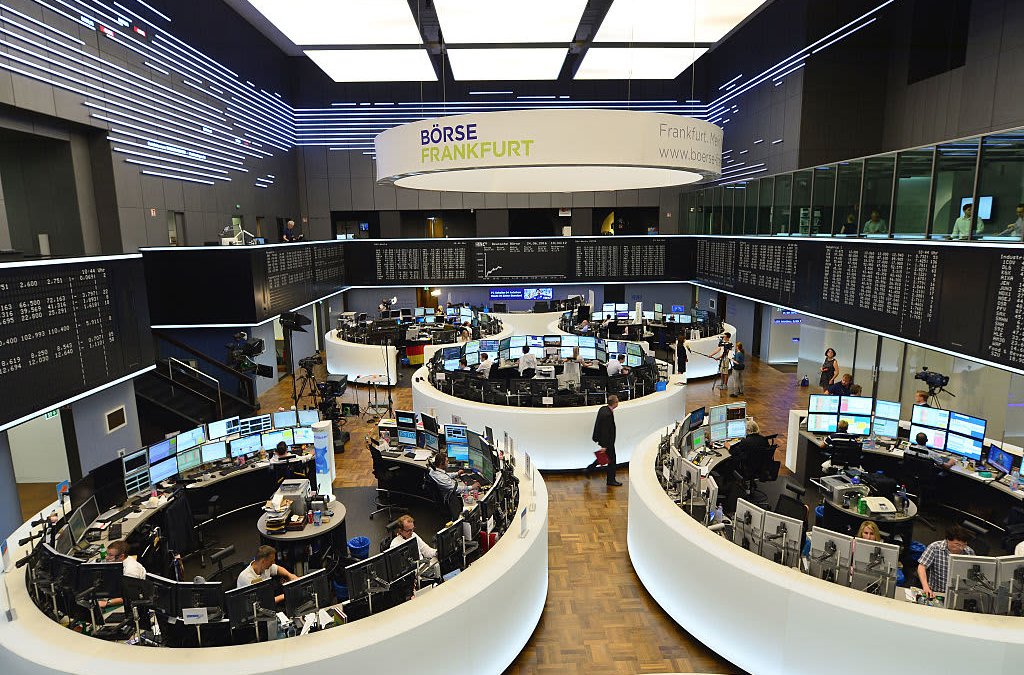 European Stocks Climb, Looking for a Positive End to a Tumultuous Week - Vimarsana News