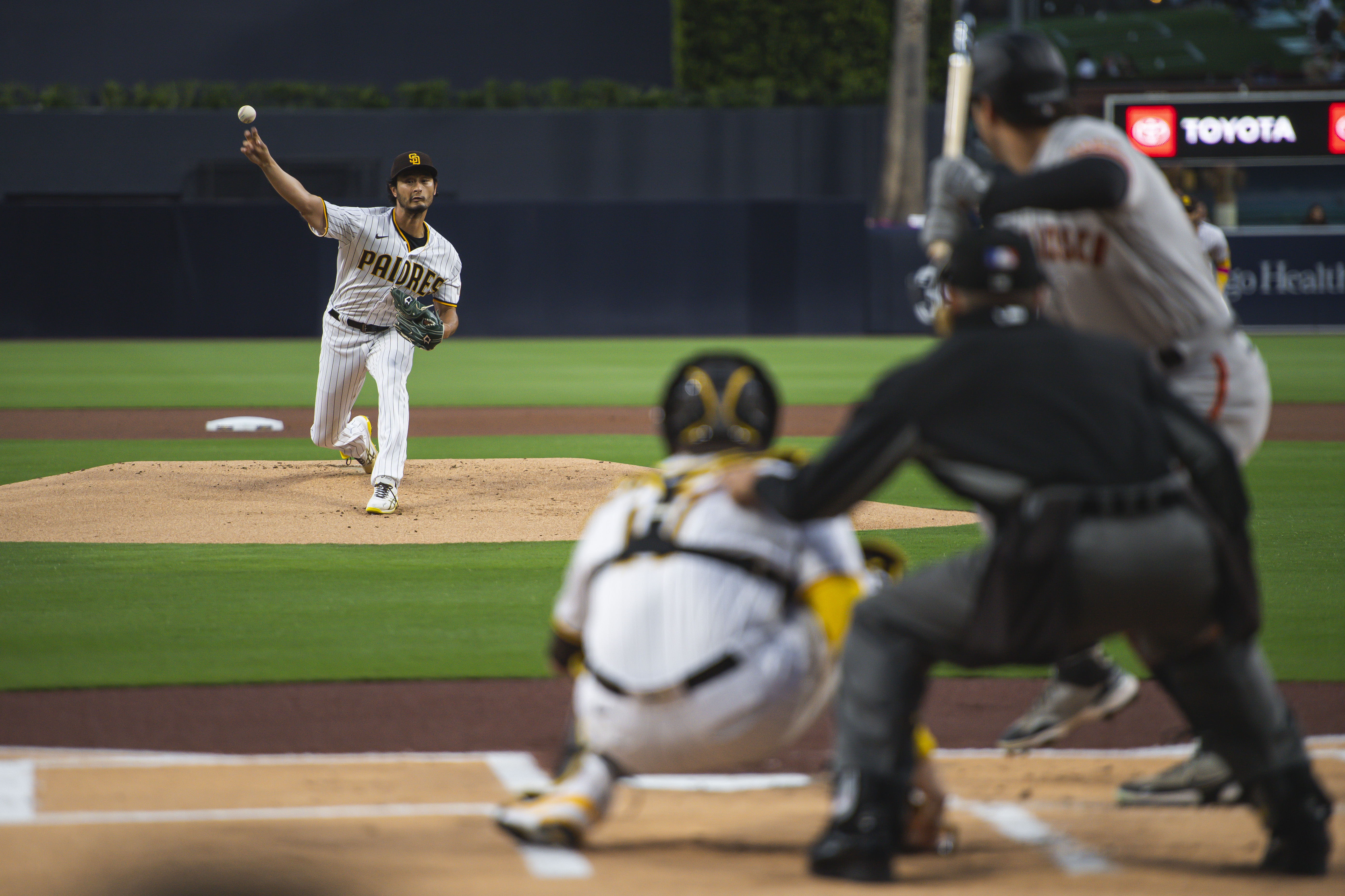 Yu Darvish pitches gem in Padres' win over Giants