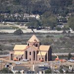La comunidad armenia de San Diego se acerca al Proyecto Fin de la Iglesia en Del Mar