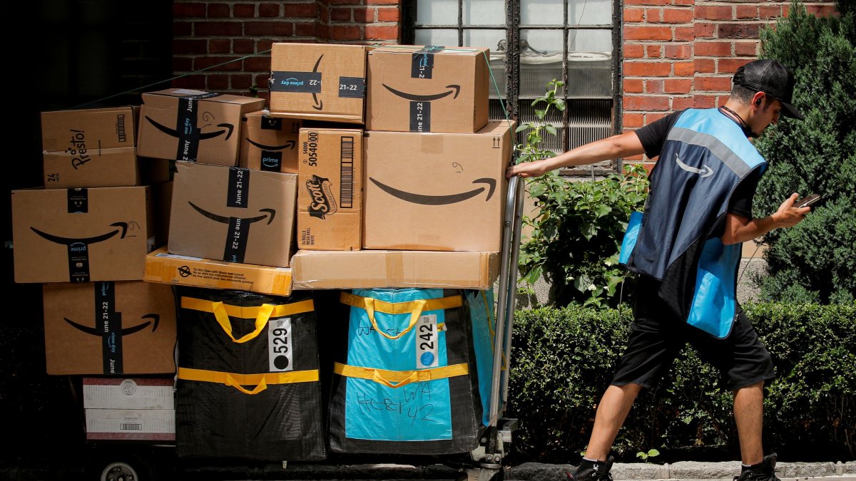 Amazon Prime Day Is Coming Up: Here's Why Deal Experts Say You Might Want to Skip It This Year - Vimarsana News