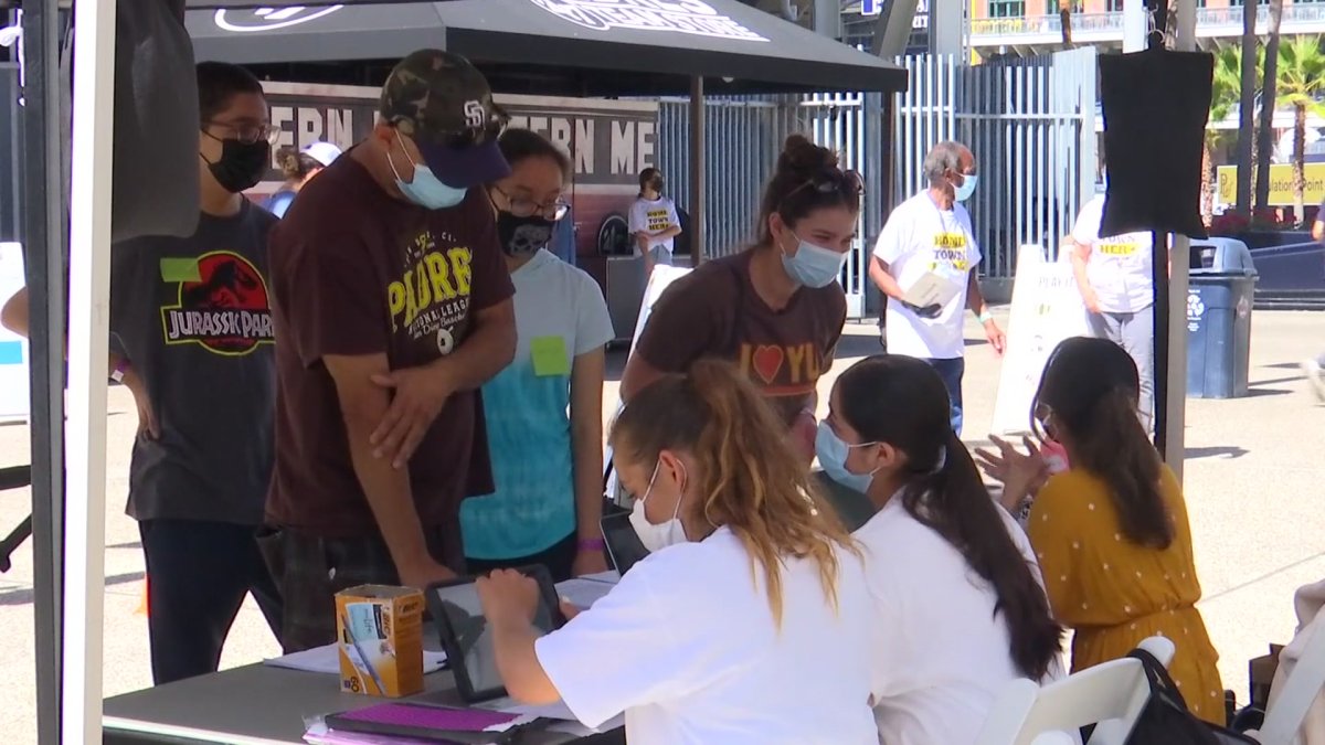San Diegans Score Free Padres Tickets, More at Petco’s PopUp Vaccine