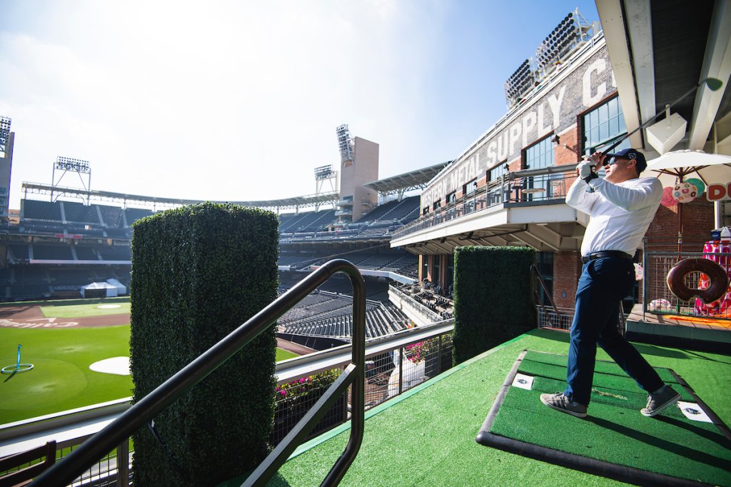 Golf at the ballpark: The Links at Petco Park returns