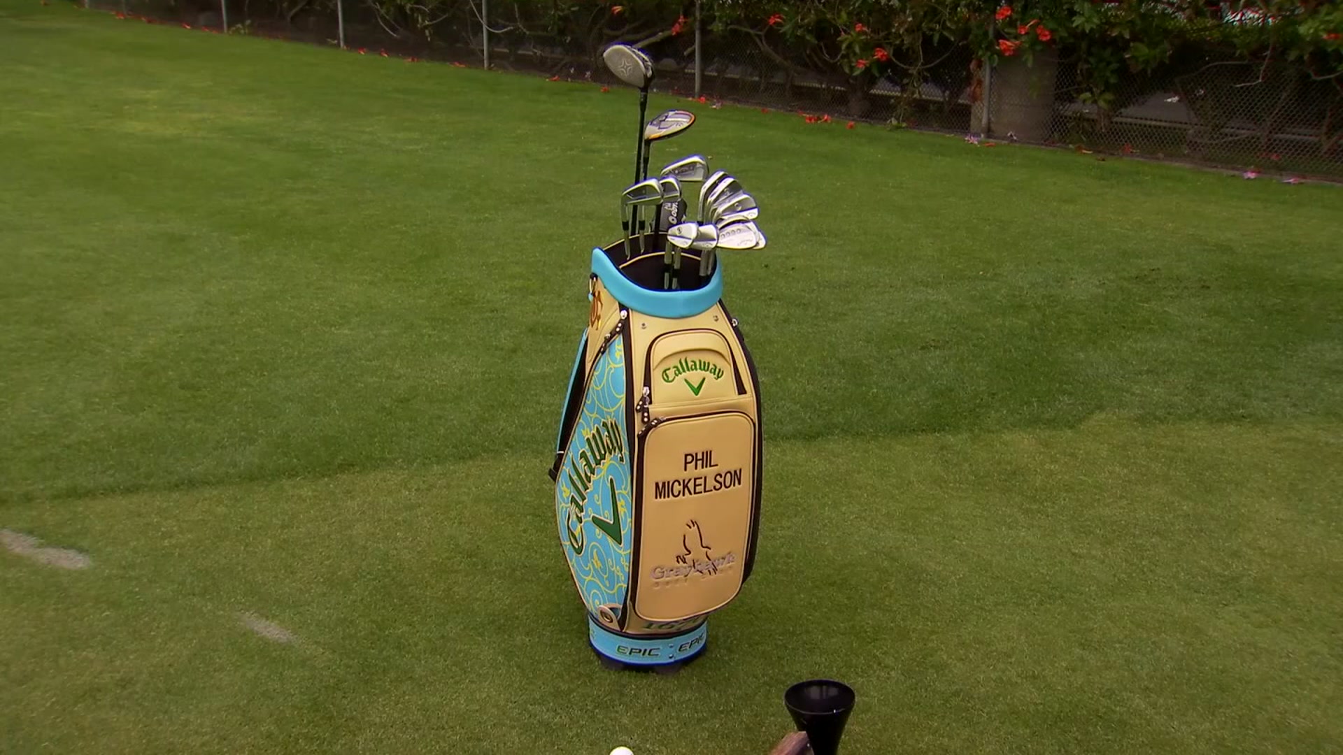 Skynd dig Forfalske Variant What Is in Phil Mickelson's Bag? – NBC 7 San Diego