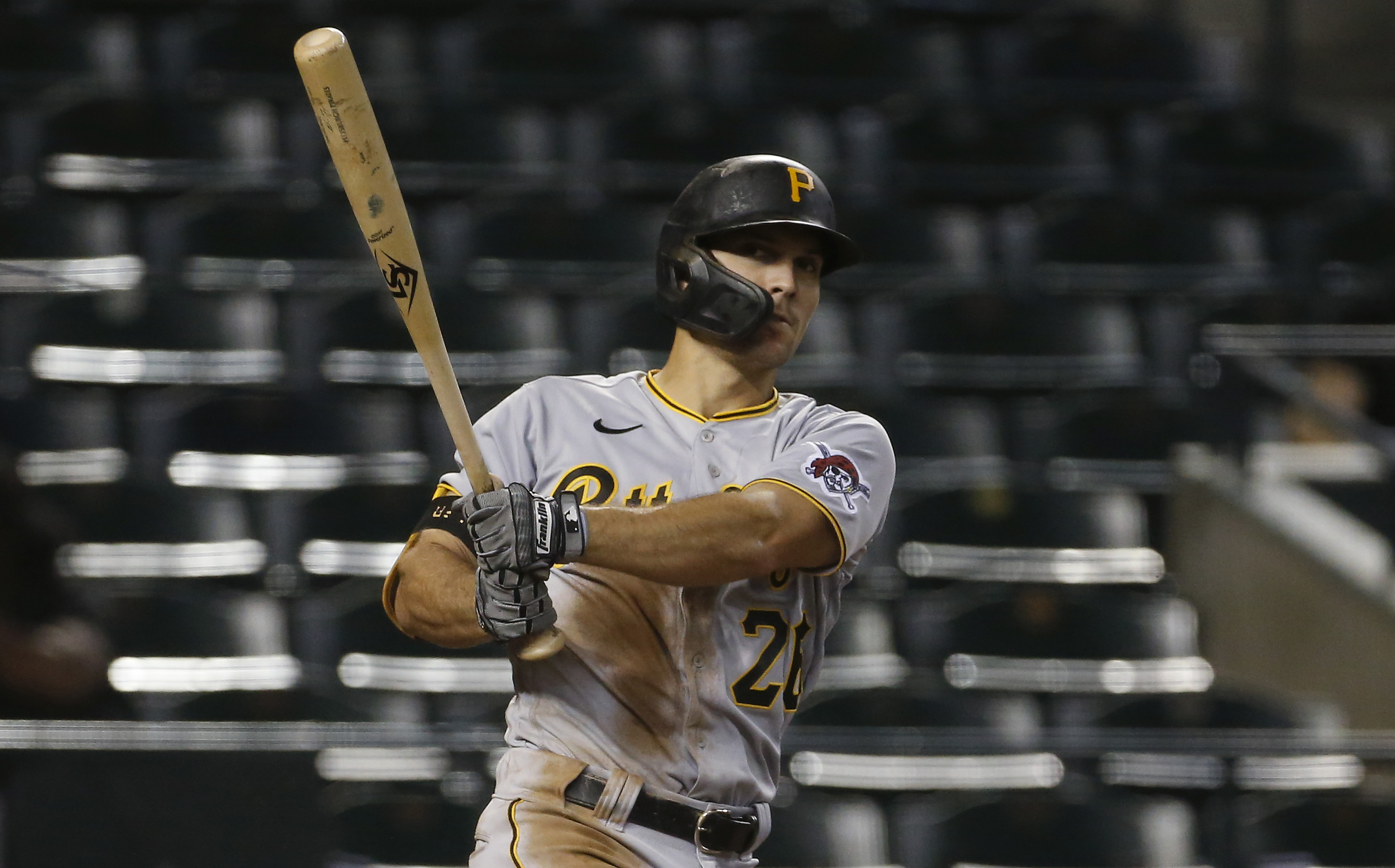 Pirates trade All-Star 2B Frazier to Padres