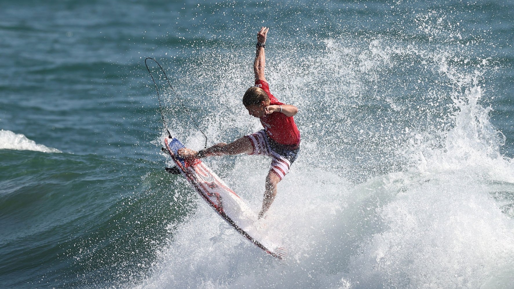 USA’s Andino Advances Straight to Round 3 in Inaugural Olympic Surfing