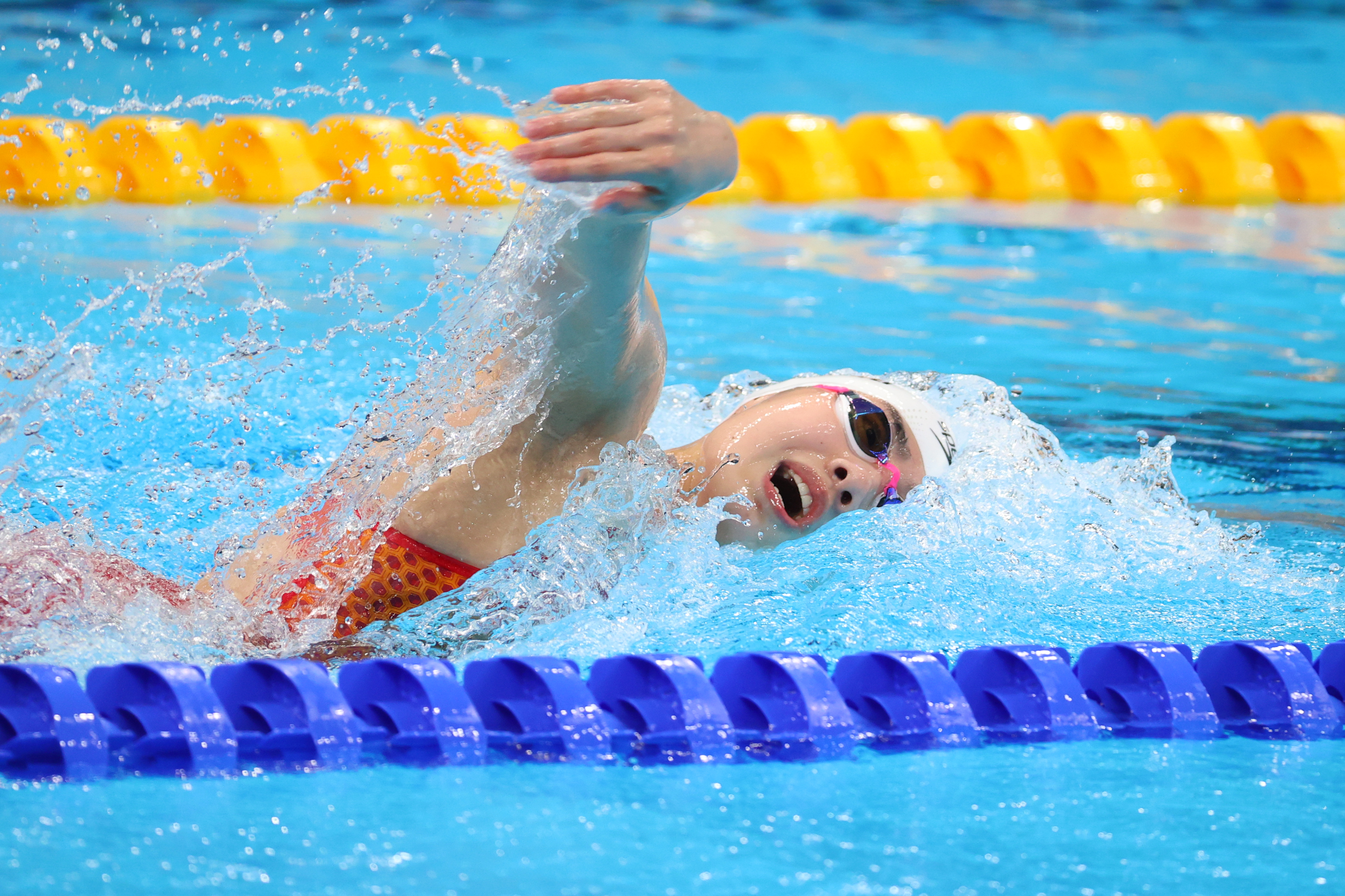 China Wins Upset in Women's Freestyle Relay, Ledecky ...