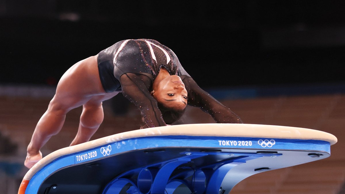 images Jade Carey Beach https www nbcsandiego com news sports tokyo summer olympics simone biles jade carey among five gymnasts who may debut new skills in tokyo 2666038