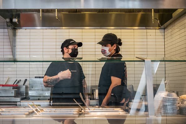 How Chipotle Feels About Spending Close to $2 Billion a Year on Labor - Vimarsana News