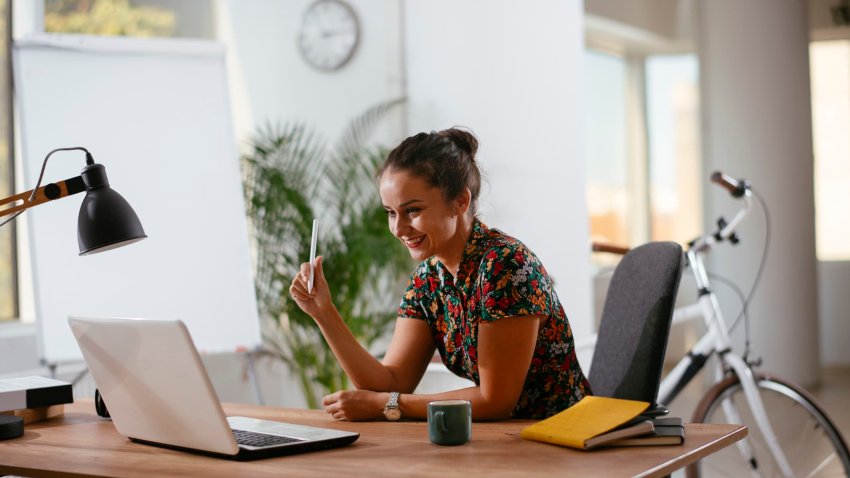 The Top 5 Soft Skills Employees Need to Be Successful in Hybrid Workplaces