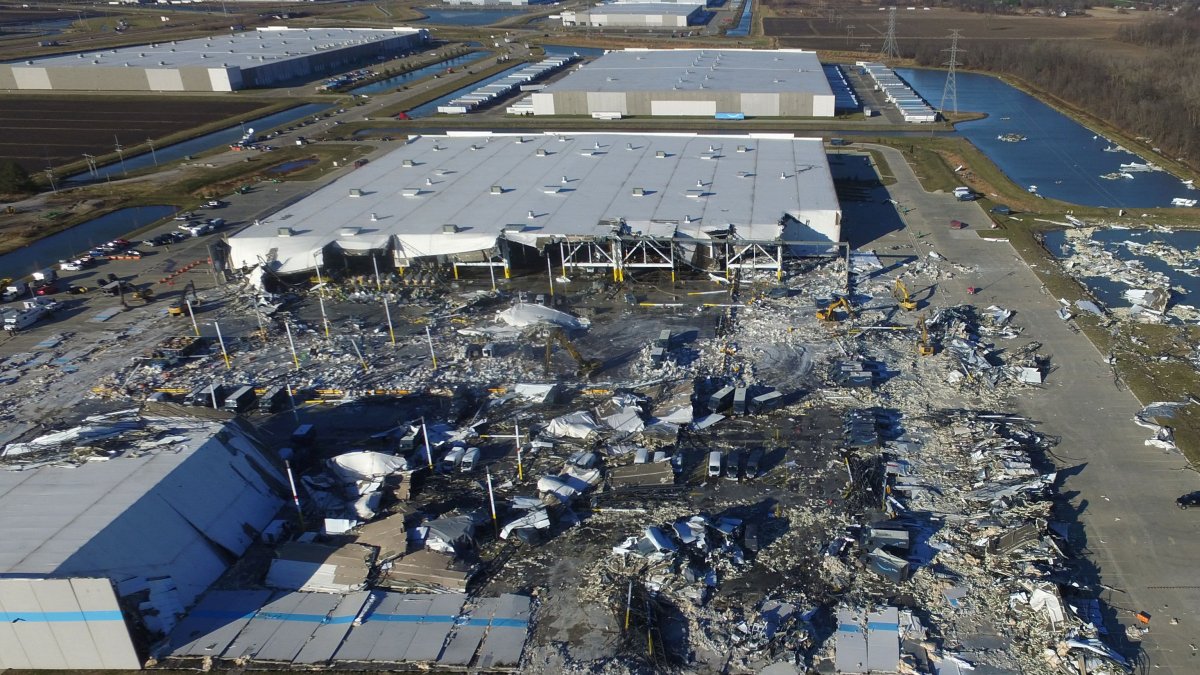 Amazon Drivers Sought Safety at Warehouse as Tornado Hit, But Found Only Death and Destruction - Vimarsana News