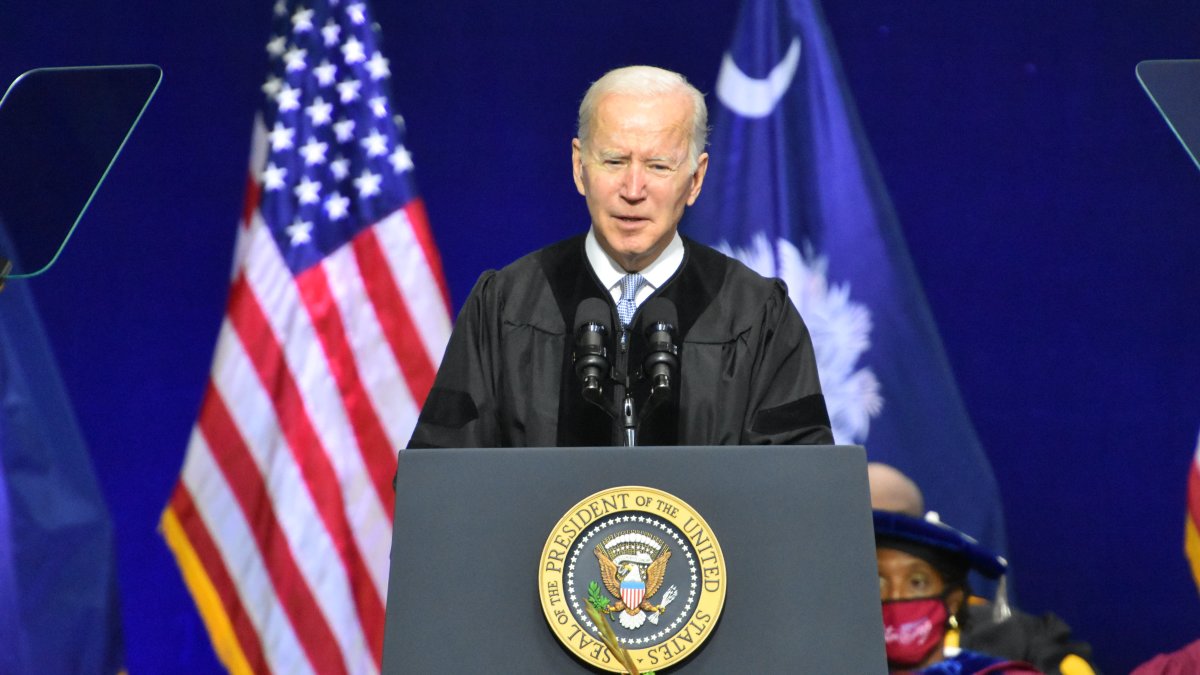 Why Some Experts Say Biden Should Extend the Federal Student Loan Pause: 'The Government Does Just Fine Without Our Money' – NBC 7 San Diego - Vimarsana News