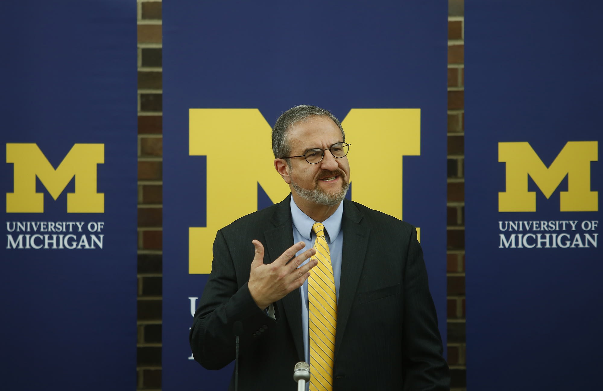 University of Michigan Removes President After an Alleged Sexual Affair With a School Employee – NBC 7 San Diego