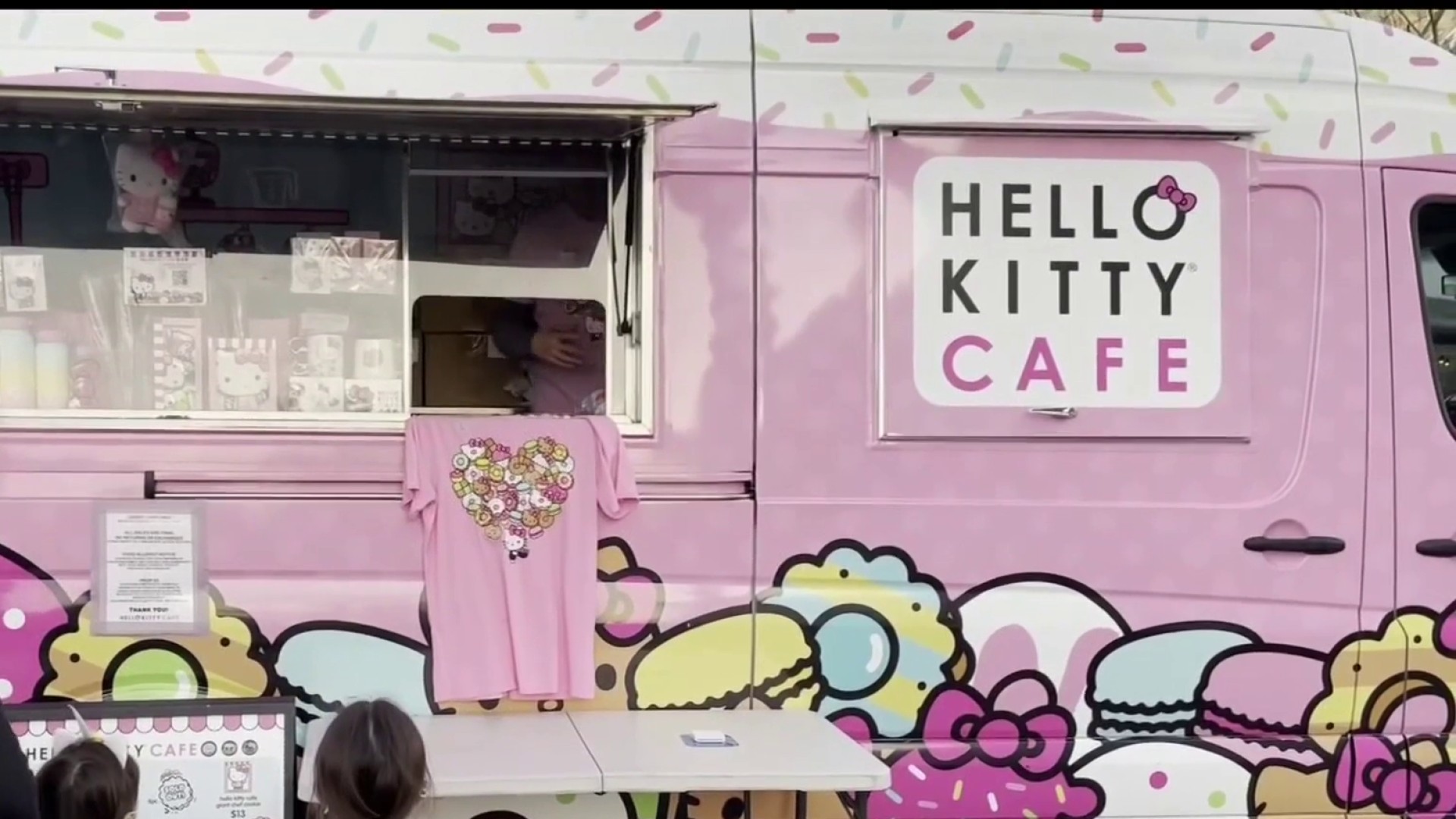 Hello Kitty Cafe Pop-Up Truck Returns to Southern California – NBC