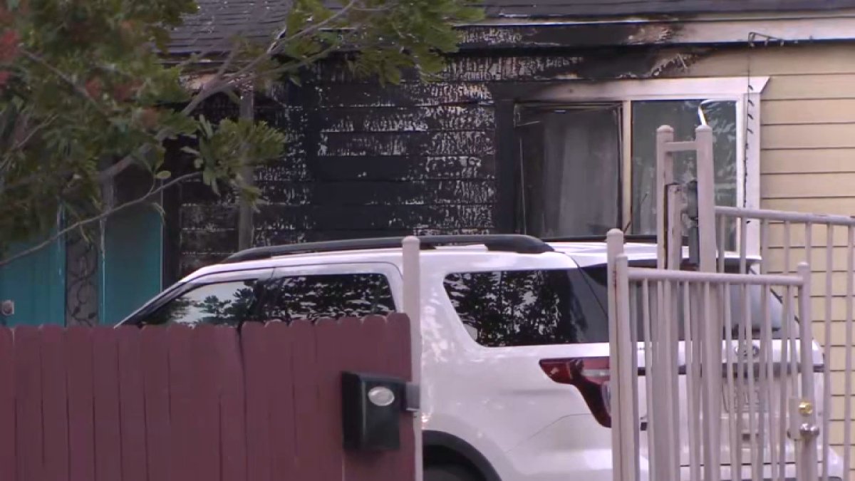 San Diego Police Call Fire at Fletcher and Gonzalez Home 'Suspicious' – NBC 7 San Diego - Vimarsana News
