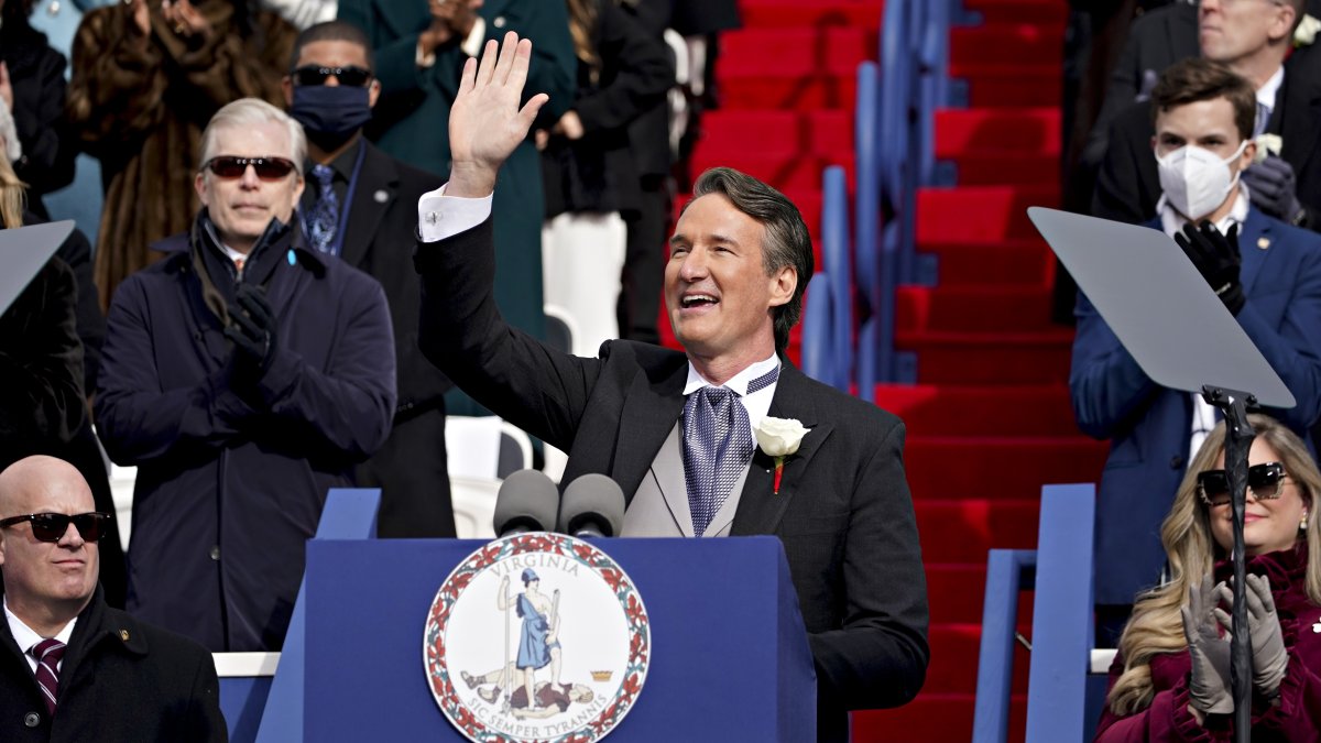 Glenn Youngkin Inaugurated as Virginia Governor – NBC 7 San Diego - Vimarsana News