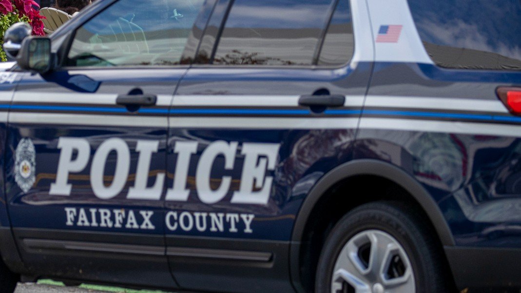 Florida Man Arrested, Guns Found Near Preschool in Fairfax County – NBC 7 San Diego - Vimarsana News
