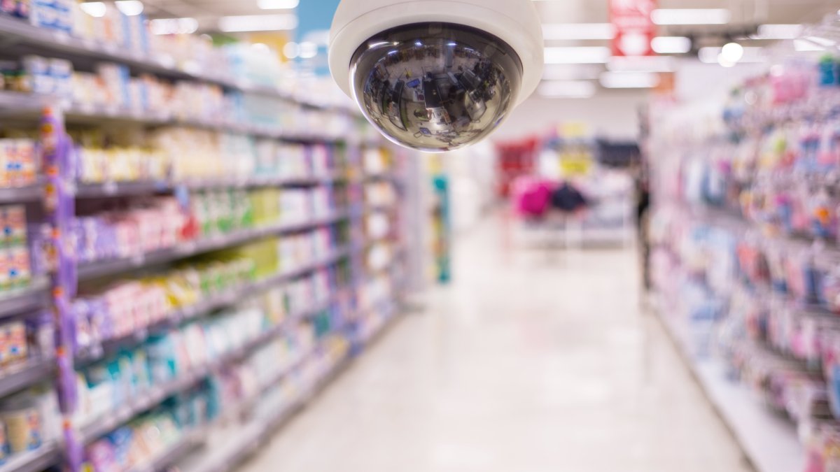 Fed Up With the Rise in Thefts and Shoplifting, Small Biz Owners Across U.S. Are Taking Action - Vimarsana News