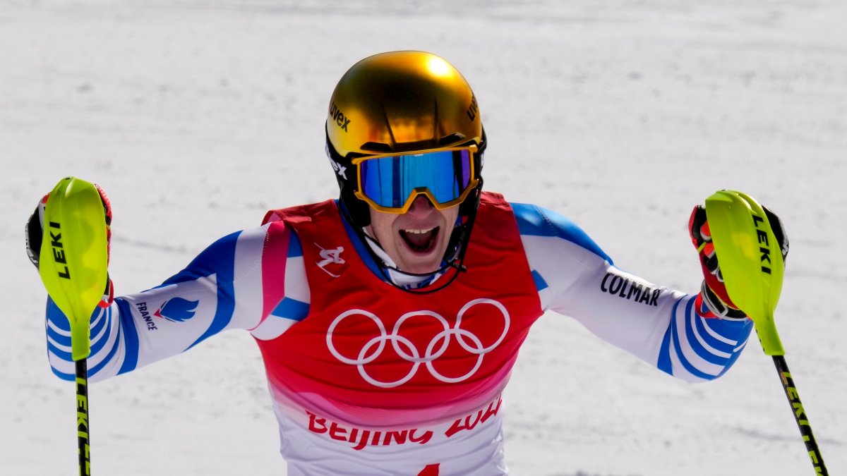 Clément Noël remporte l’or pour la France en slalom masculin – NBC 7 San Diego