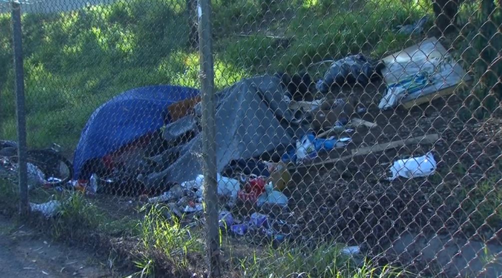 parents-concerned-over-homeless-camps-steps-away-from-barrio-logan