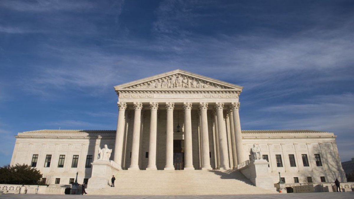 What Is Section 230? The 1996 Communications Decency Act, Explained – NBC 7 San Diego - Vimarsana News