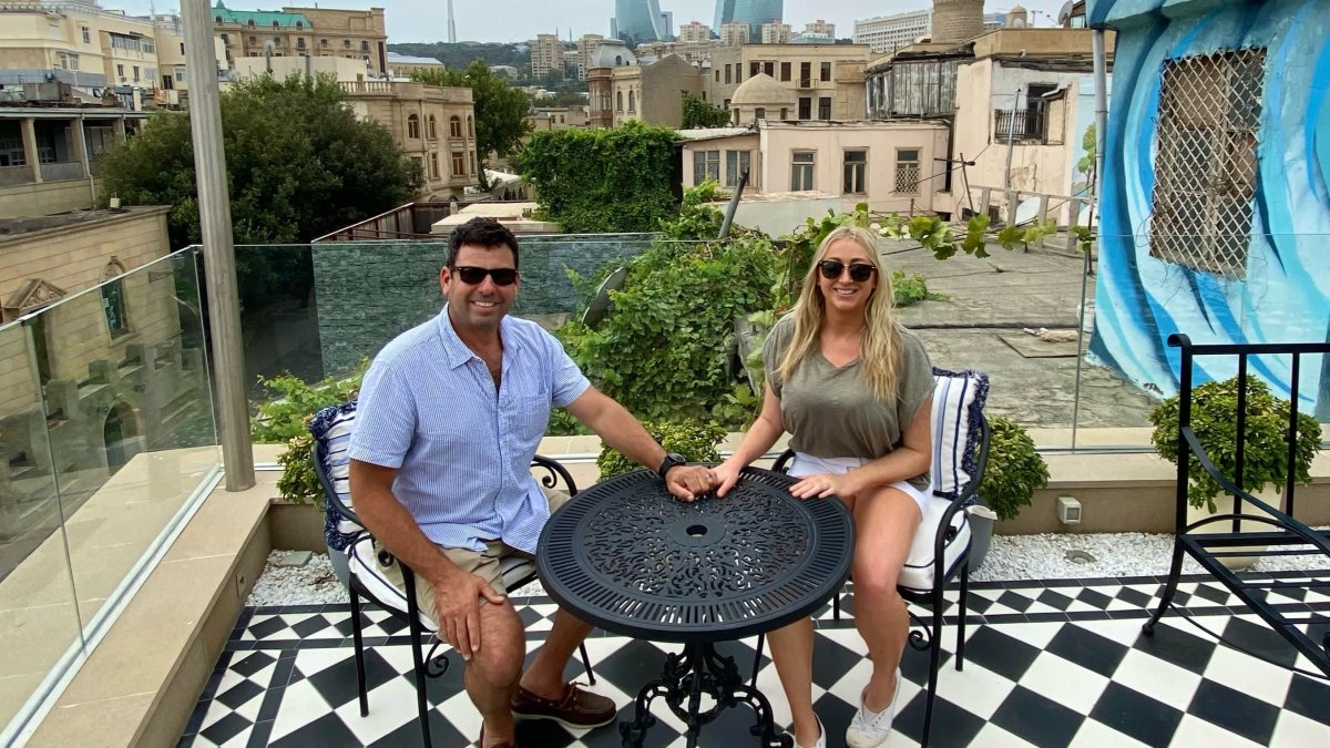 This Couple Spends 7 Months of Each Year Globetrotting — Here's How They Traveled for 16 Days on a $7,200 Budget - Vimarsana News