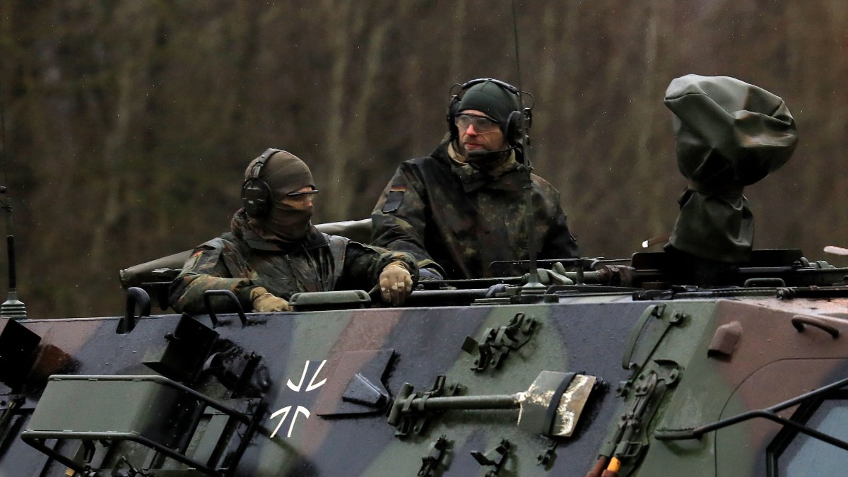 Fears Grow Among Russia's Neighbors That Putin Might Not Stop at Ukraine - Vimarsana News