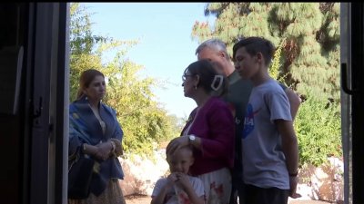 Ukrainian Refugee Family Giving Back at House of Ukraine