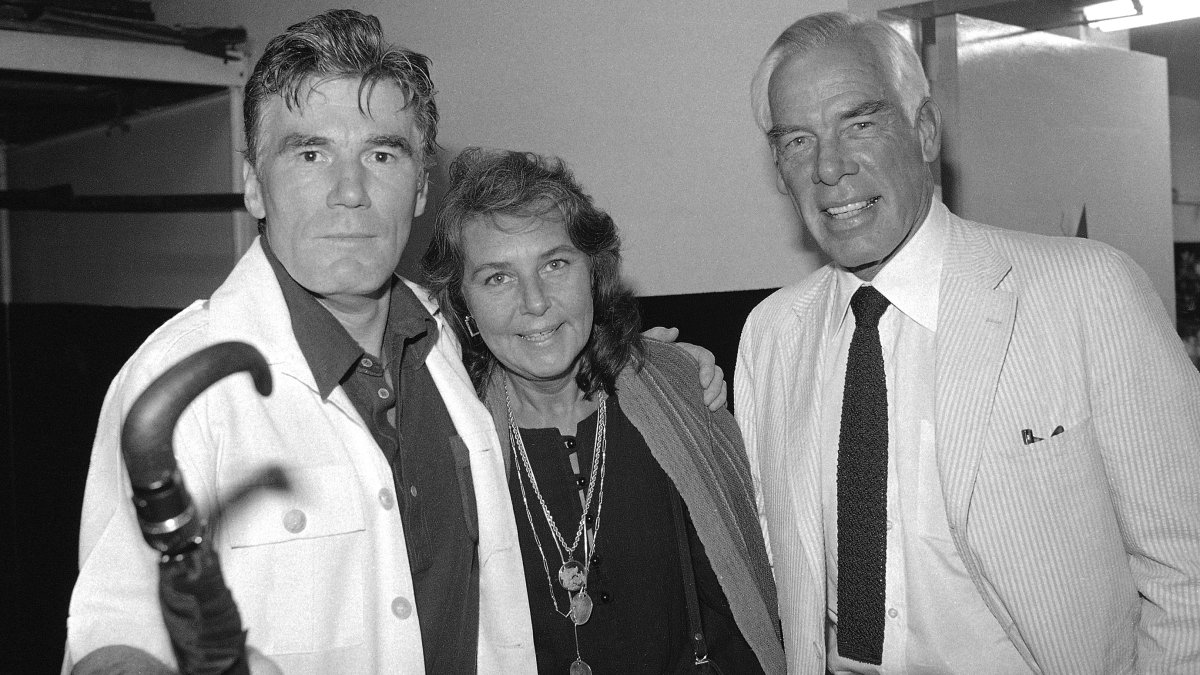 'Dark Shadows,' 'Lethal Weapon' Actor Mitchell Ryan Dies – NBC 7 San Diego - Vimarsana News