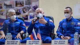 Expedition 65 Soyuz Preflight