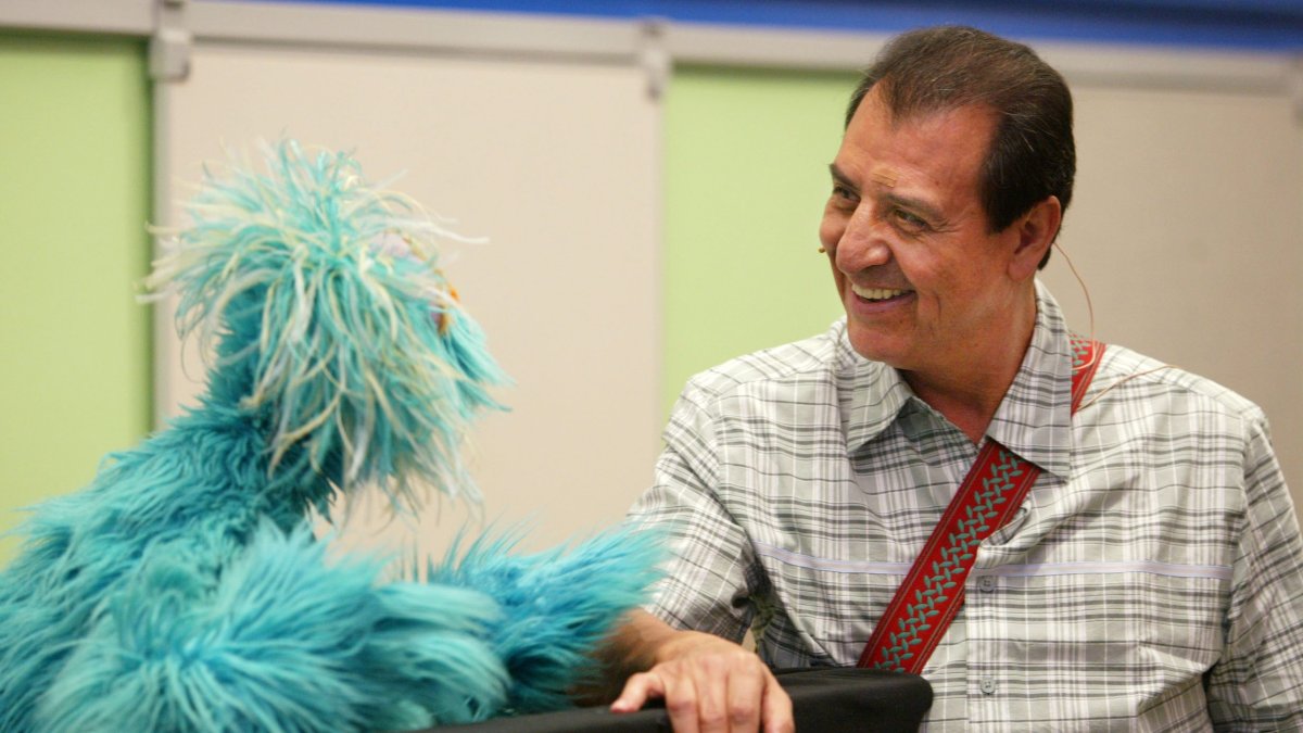 Emilio Delgado, Luis on 'Sesame Street' for 45 Years, Dies at 81 - Vimarsana News