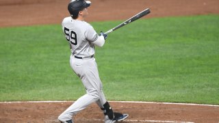 Padres acquire Luke Voit from Yankees, hoping he adds thump to