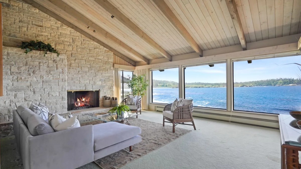 Betty White's Carmel Beach House Is for Sale – NBC 7 San Diego - Vimarsana News