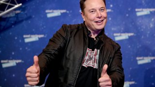 SpaceX owner and Tesla CEO Elon Musk arrives on the red carpet for the Axel Springer Award 2020 on December 01, 2020 in Berlin, Germany.