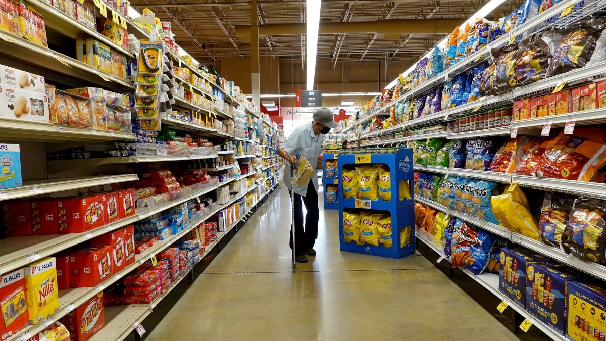 Inflation Could Taper Off by End of Year, San Diego Economist Says - Vimarsana News