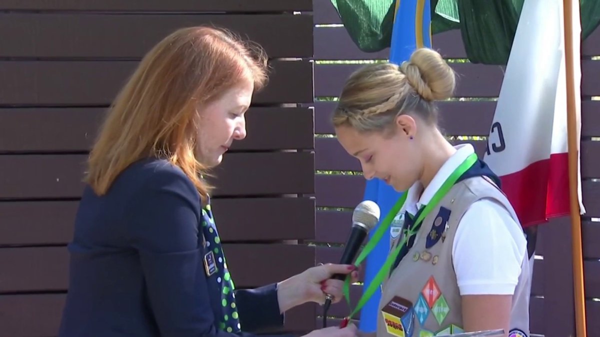 Coronado Teen Hero Awarded Girl Scout's 'Medal of Honor' – NBC 7 San Diego - Vimarsana News