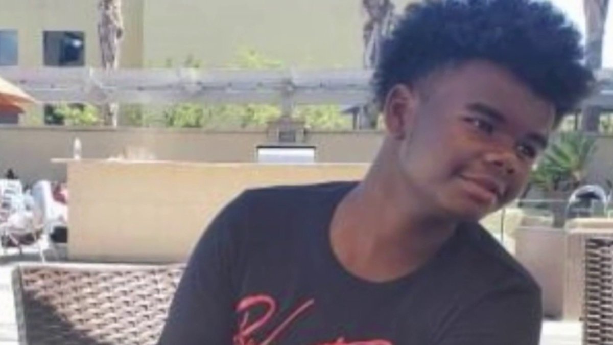 Family, Friends Mourn Teen Shot in Long Beach – NBC 7 San Diego - Vimarsana News