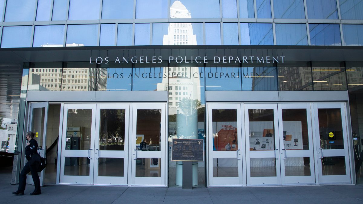 LAPD Officer Dies In Training Accident at Police Academy – NBC 7 San Diego - Vimarsana News