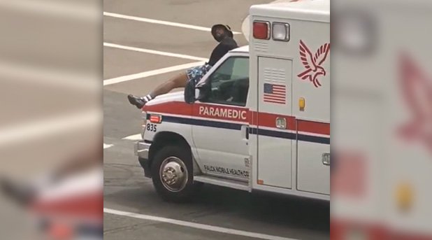 Police Stun Man Who Jumped on Ambulance Hood Near Seaport Village – NBC 7 San Diego - Vimarsana News