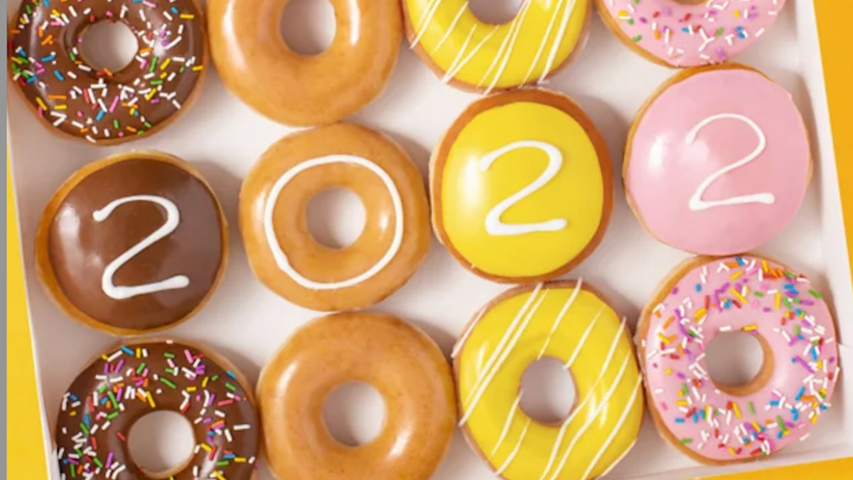 Krispy Kreme is Celebrating the Class of 2022 With a Dozen Free Doughnuts - Vimarsana News
