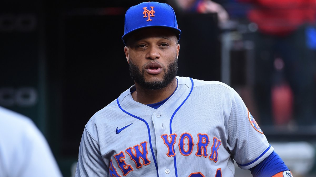Mets closing in on deal with Mariners for Robinson Cano and closer