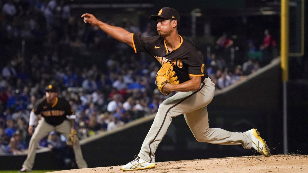 Padres place Jake Cronenworth on the 10-day IL with a fractured right  wrist, ending his season