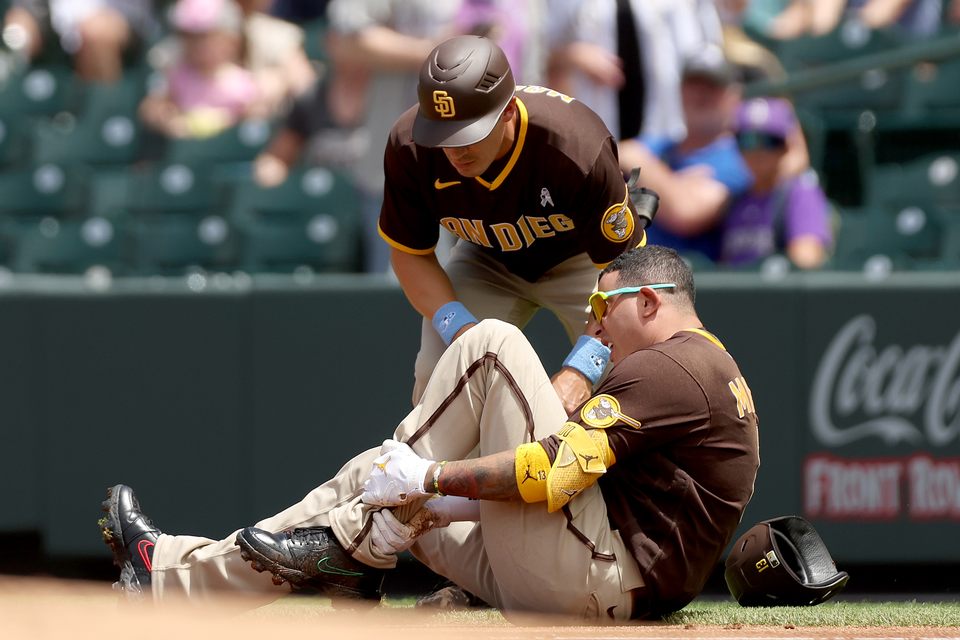 San Diego Padres third baseman Manny Machado leaves loss with left ankle  sprain in first inning - ESPN