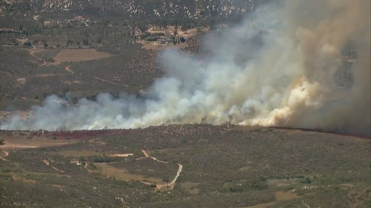 WATCH Sycamore Fire Burning Off SR67 in Poway NBC 7 San Diego