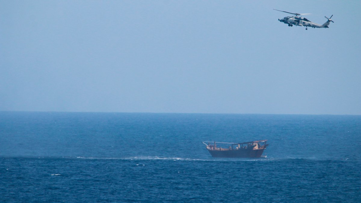 US Navy Offers Cash for Tips to Seize Drugs, Weapons as Tensions With Iran Continue - Vimarsana News