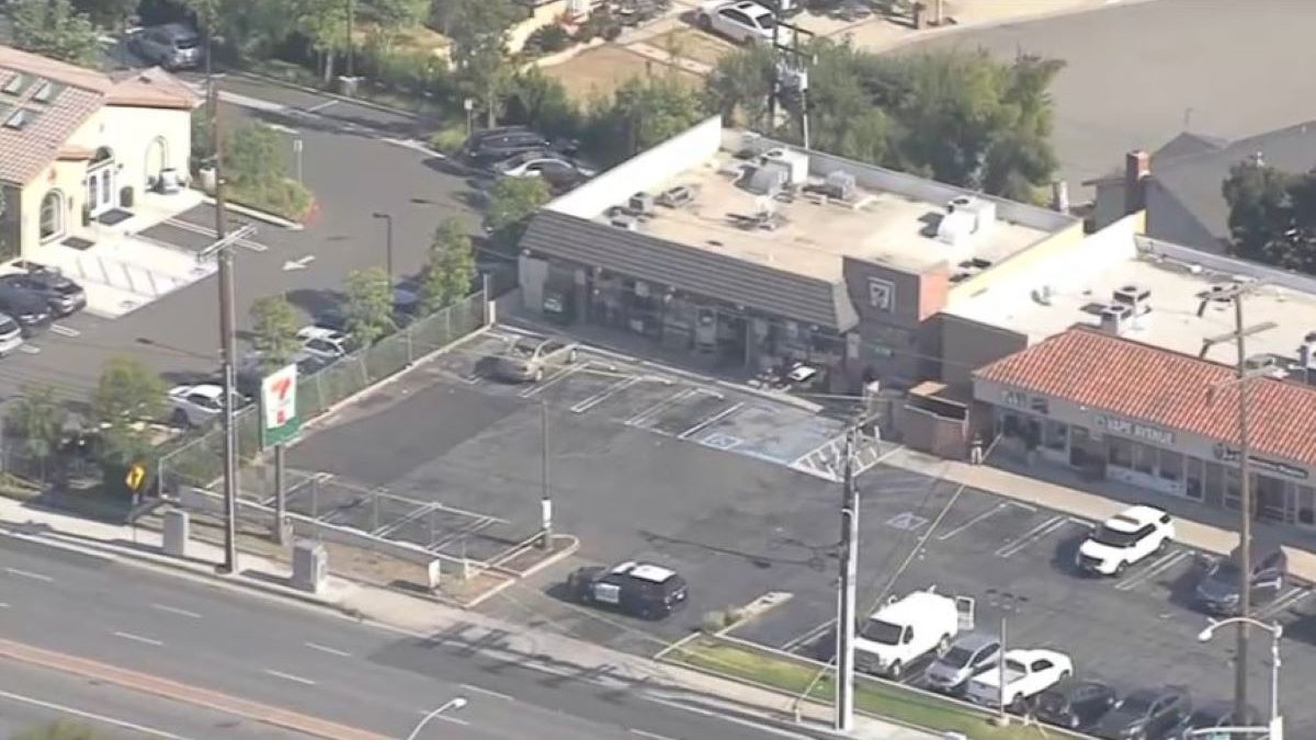 Fatal Shooting at Brea 7-Eleven May Be Linked to Shooting at La Habra Store – NBC 7 San Diego - Vimarsana News
