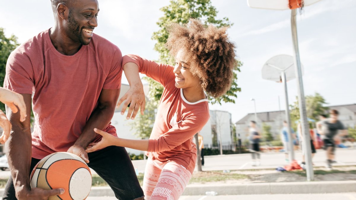 Gen Z Investors Are Flocking to IRAs. Here's Why a Roth Is 'a Slam Dunk' for Most, Expert Says – NBC 7 San Diego - Vimarsana News